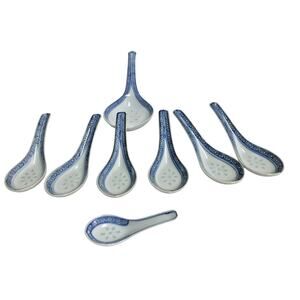 Set of 8 Vintage Chinese Strainer Porcelain Ramen Soup Rice Spoons Blue & White